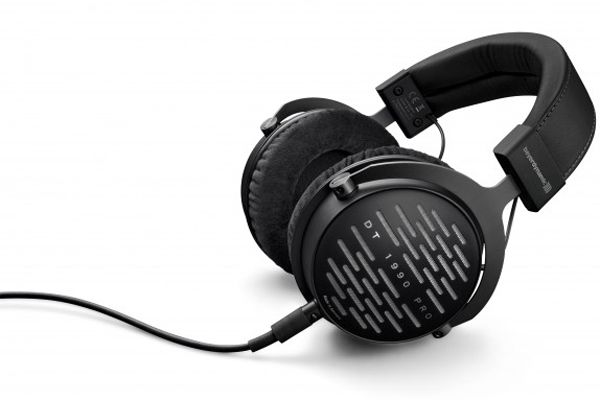 beyerdynamic dt 1880